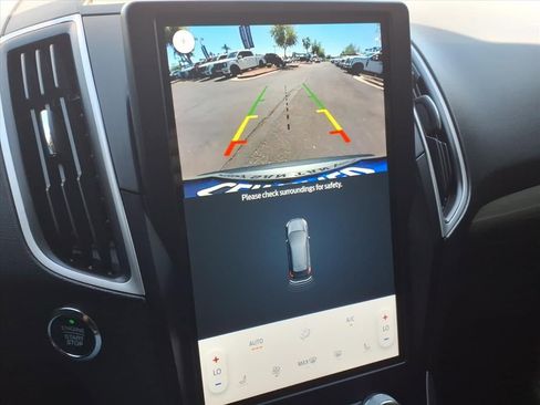 Used 2024 Ford Edge SEL image 27