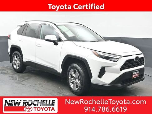 Certified 2022 Toyota RAV4 XLE w/ Convenience Package image 1