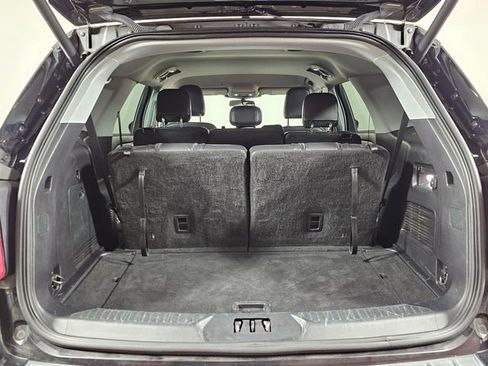 Used 2021 Ford Explorer XLT w/ Equipment Group 202A image 17