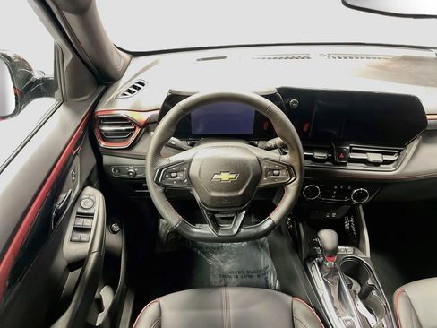 Used 2026 Chevrolet TrailBlazer RS w/ Convenience Package AWD/4WD image 22
