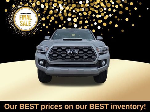 Used 2023 Toyota Tacoma TRD Sport image 3