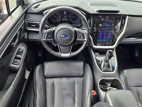 Used 2020 Subaru Outback Limited image 16