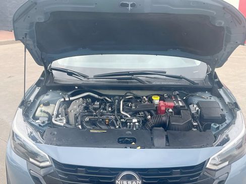Used 2025 Nissan Sentra SR w/ Midnight Edition FWD image 29