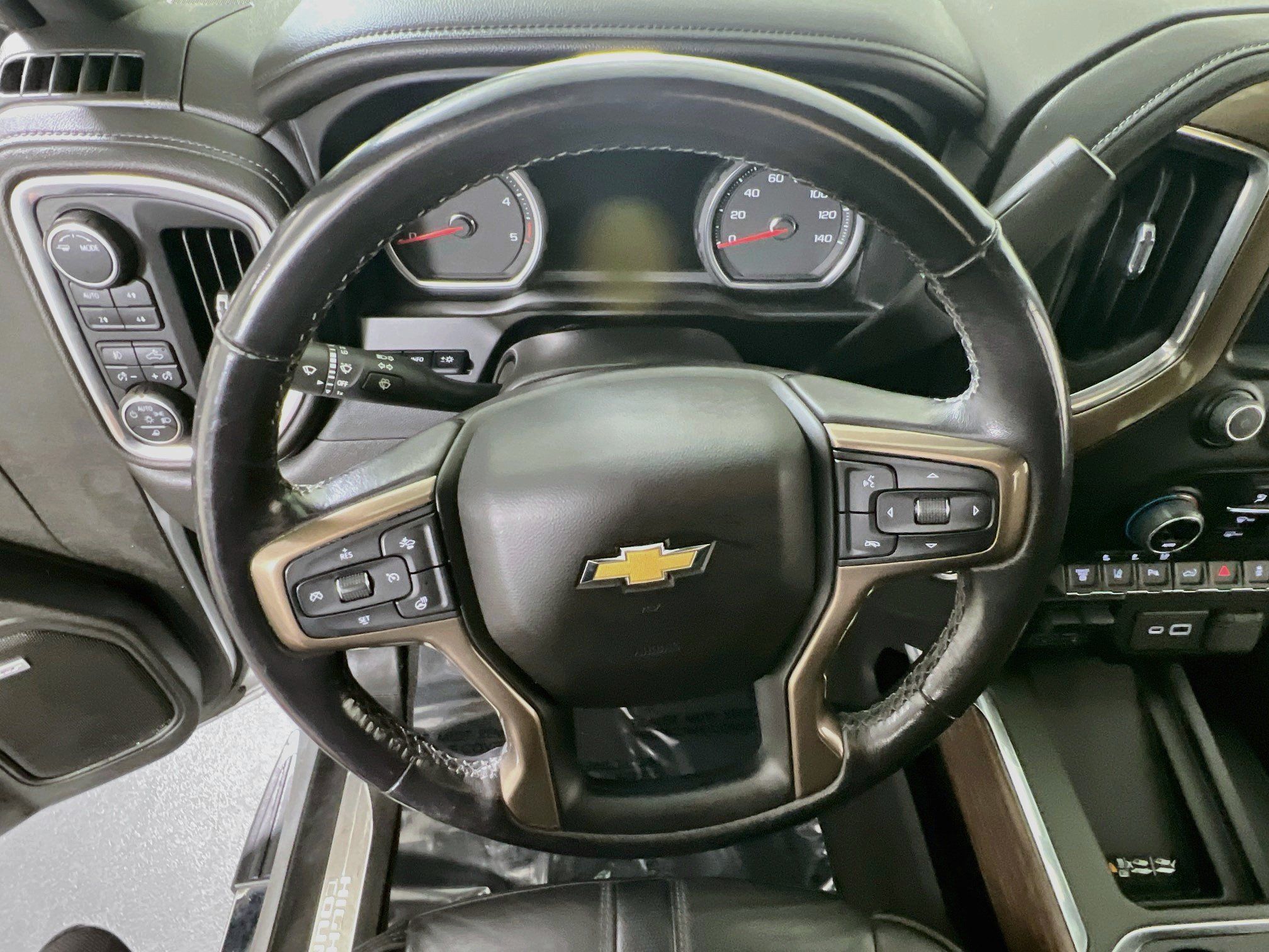 Used 2022 Chevrolet Silverado 2500 High Country w/ Z71 Off-Road Package AWD/4WD image 11