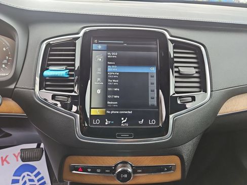 Used 2018 Volvo XC90 T6 Inscription w/ Convenience Package AWD/4WD image 18