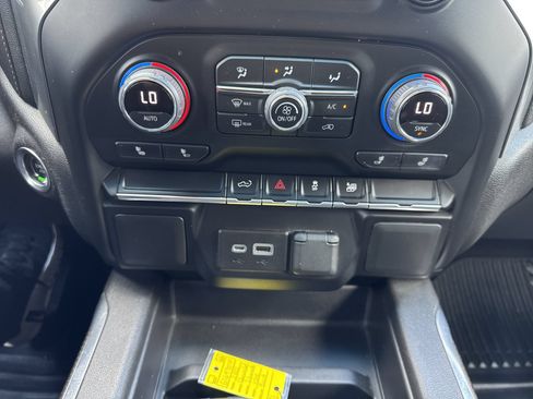 Certified 2022 Chevrolet Silverado 1500 RST w/ Bed Protection Package AWD/4WD image 18
