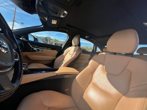 Used 2018 Volvo S90 T5 Momentum w/ Momentum Plus Package image 27