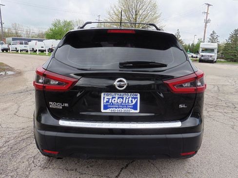 Used 2020 Nissan Rogue Sport SL FWD image 8