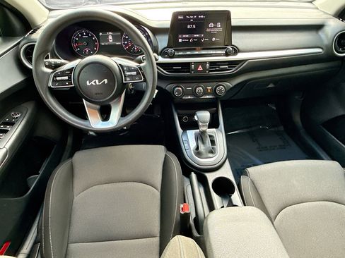Used 2024 Kia Forte LXS FWD image 14