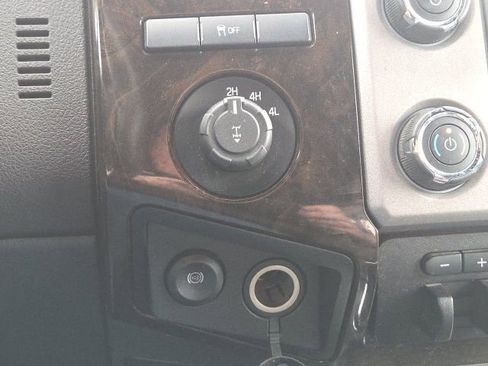 Used 2015 Ford F250 Platinum image 31