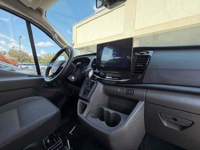Used 2024 Ford Transit 350 XLT RWD image 2