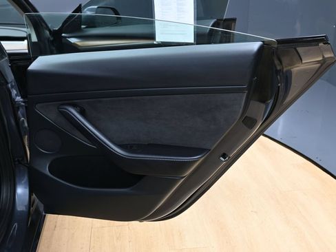 Used 2023 Tesla Model 3 Standard Range RWD image 33