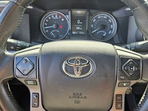 Used 2021 Toyota Tacoma TRD Sport image 21
