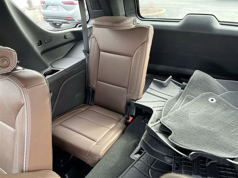 Used 2023 Chevrolet Tahoe High Country AWD/4WD image 27