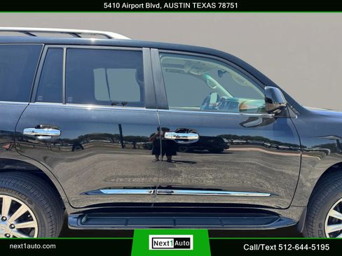 Used 2010 Lexus LX 570 4WD image 6