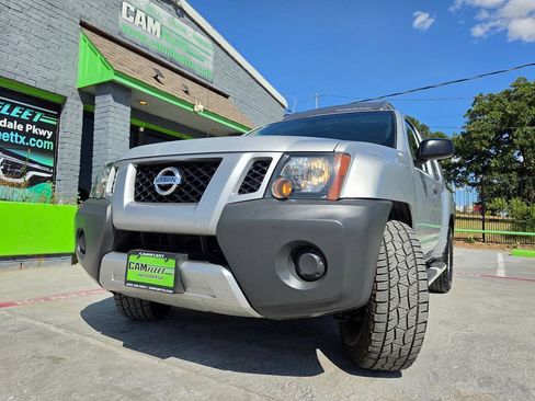 Used 2015 Nissan Xterra X RWD image 48