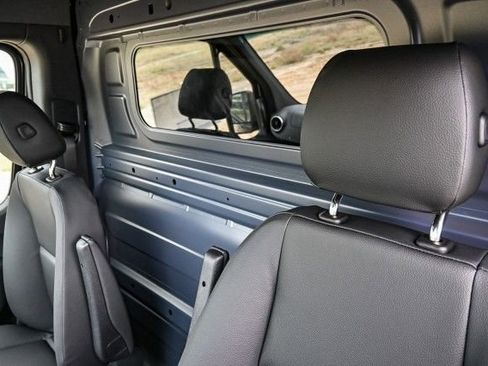 New 2025 Mercedes-Benz Sprinter 2500 image 17