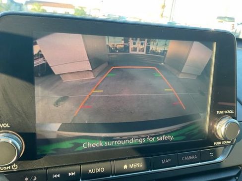 Used 2019 Nissan Altima 2.5 SL FWD image 18