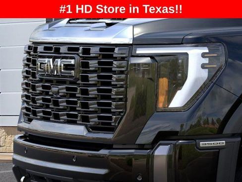 New 2026 GMC Sierra 3500 Denali Ultimate AWD/4WD image 13