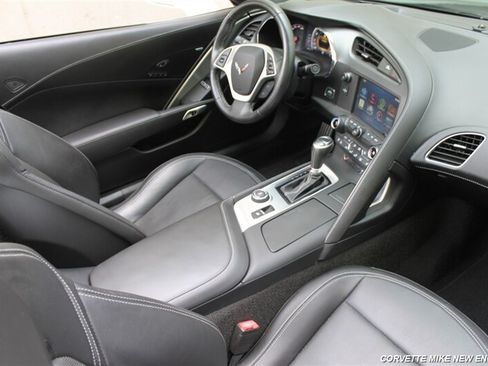 Used 2015 Chevrolet Corvette Stingray Convertible w/ 3LT Preferred Equipment Group RWD image 34