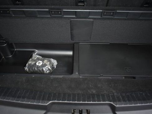 Used 2021 Ford Expedition Limited image 50