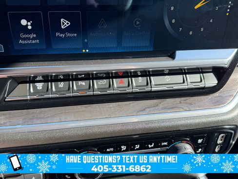 Used 2024 Chevrolet Silverado 2500 LTZ w/ LTZ Convenience Package image 21