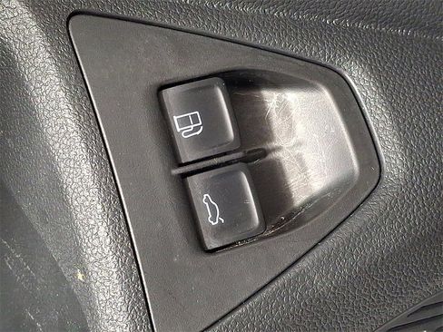 Used 2024 Volkswagen Jetta SE image 25