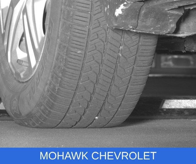 Used 2020 GMC Terrain SLE w/ LPO, Floor Liner Package AWD/4WD image 27