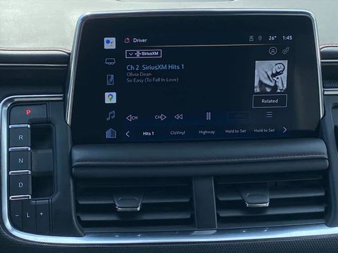 Used 2022 Chevrolet Suburban RST w/ Luxury Package image 8