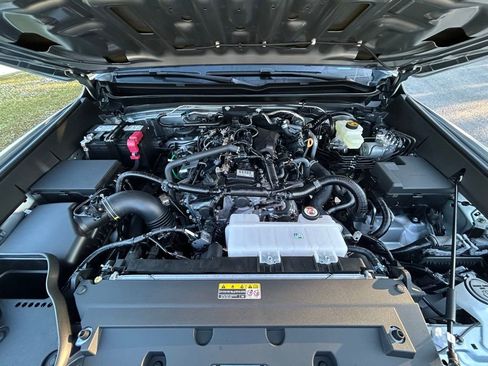 Certified 2026 Toyota Tacoma SR5 image 11