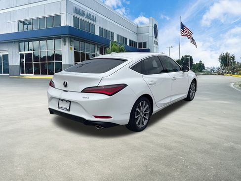 New 2025 Acura Integra image 4