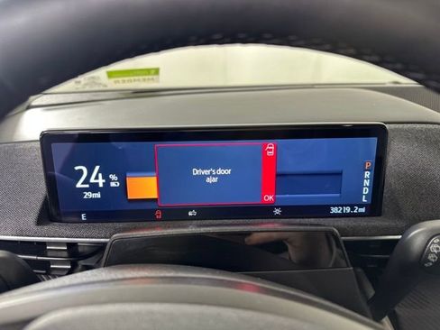 Used 2021 Ford Mustang Mach-E Premium image 17