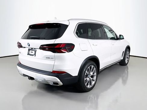 New 2026 BMW X5 xDrive40i w/ Climate Comfort Package AWD/4WD image 7