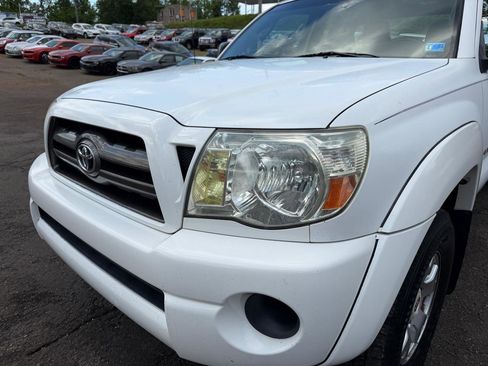 Used 2009 Toyota Tacoma PreRunner RWD image 9