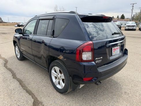 Used 2014 Jeep Compass Latitude AWD/4WD image 5