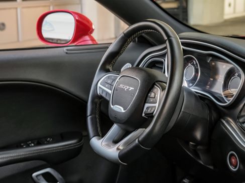 Used 2015 Dodge Challenger SRT w/ Technology Group image 12