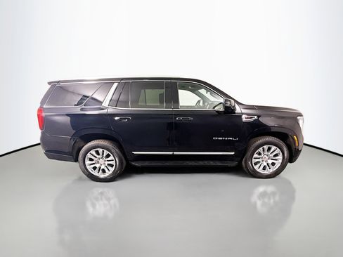 Used 2025 GMC Yukon Denali AWD/4WD image 11