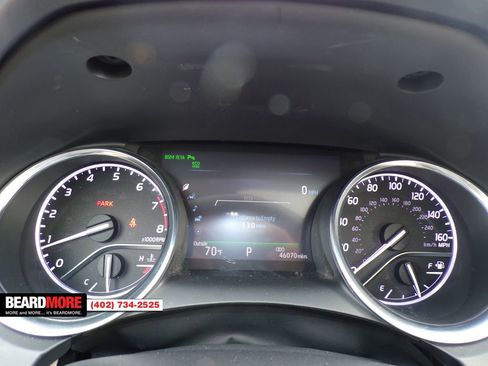 Used 2018 Toyota Camry XSE image 37