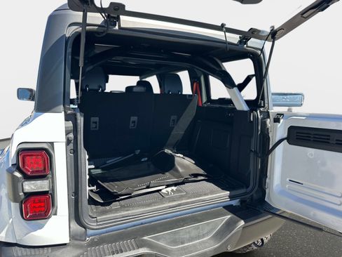 Used 2024 Ford Bronco Raptor image 11