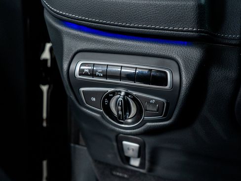 Used 2024 Mercedes-Benz G 550 G 550 image 41