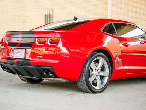 Used 2010 Chevrolet Camaro SS w/ RS Package image 56