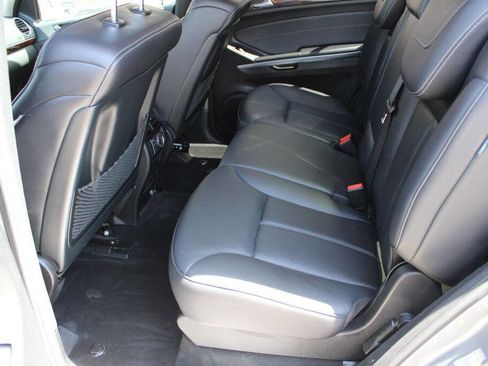 Used 2012 Mercedes-Benz GL 450 4MATIC image 15