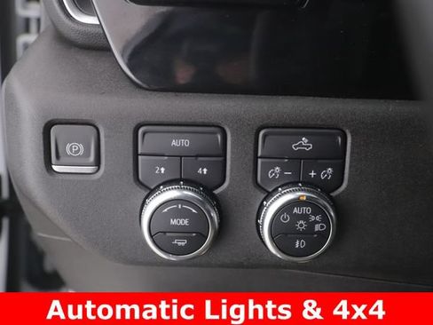 Used 2024 GMC Sierra 1500 Elevation w/ Preferred Package AWD/4WD image 19