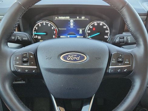 Used 2023 Ford Maverick Lariat w/ Lariat Luxury Package image 11