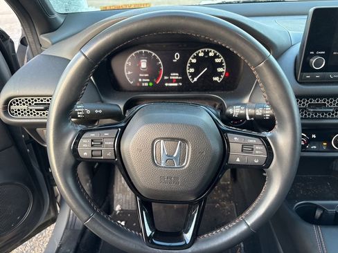 Used 2024 Honda HR-V Sport image 7