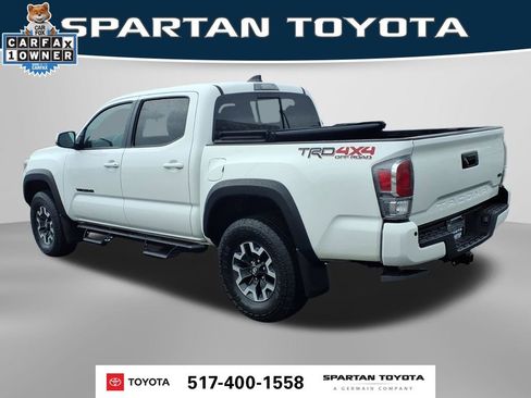 Used 2023 Toyota Tacoma TRD Off-Road w/ Technology Package AWD/4WD image 10