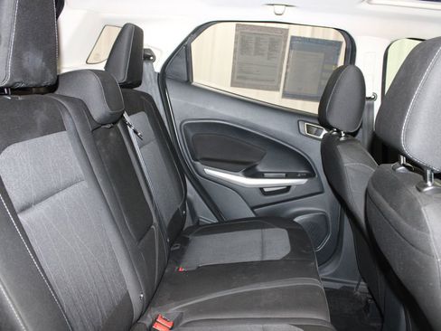 Used 2021 Ford EcoSport SE w/ SE Convenience Package image 28