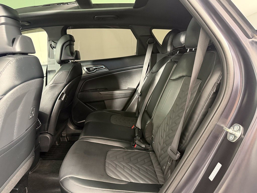 Used 2026 Kia Sportage X-Line w/ X-Line Premium Package AWD/4WD image 18