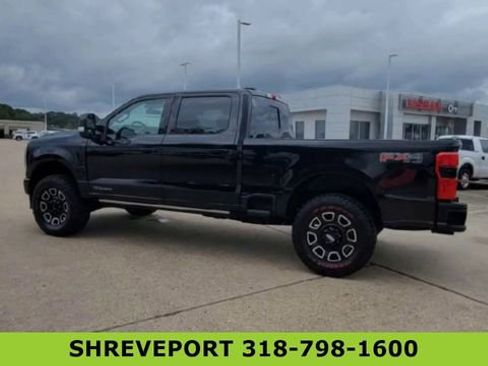 Used 2025 Ford F250 Platinum w/ FX4 Off-Road Package AWD/4WD image 6