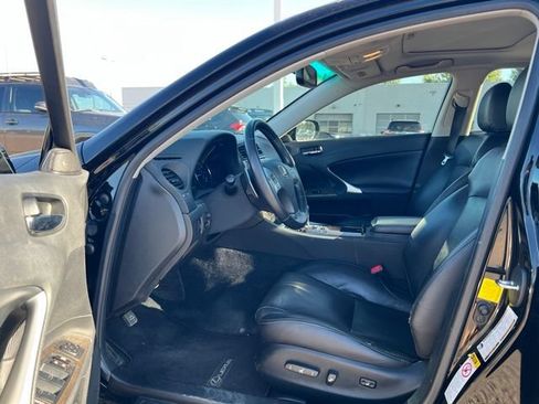 Used 2012 Lexus IS 250 AWD w/ Premium Pkg Value Edition image 24